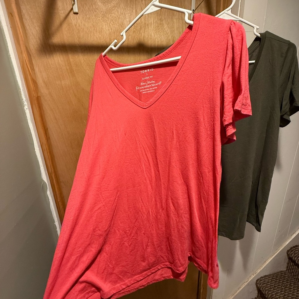 Torrid classic fit Short Sleeve Tee